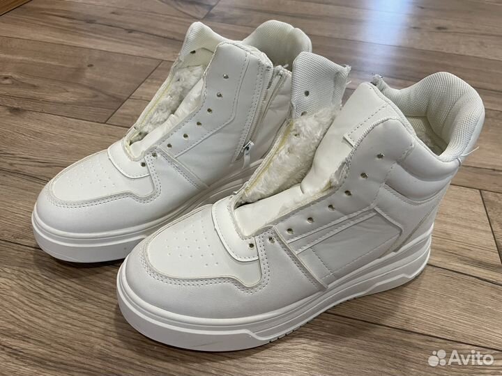 Ботинки женские зимние 38 размера