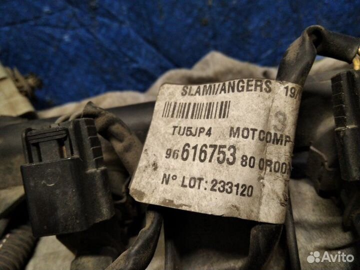 Топливная рампа Citroen С4 TU5JP4 2013