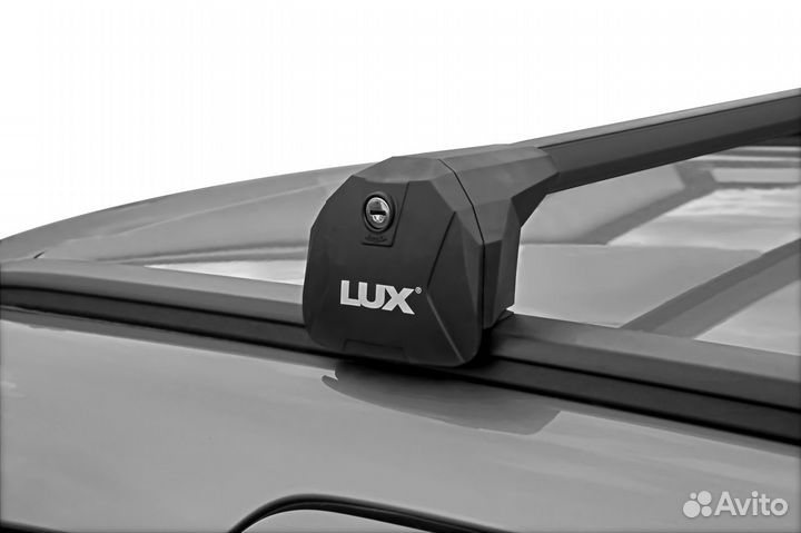 Багажник LUX scout на итегрированый рейлинг черный