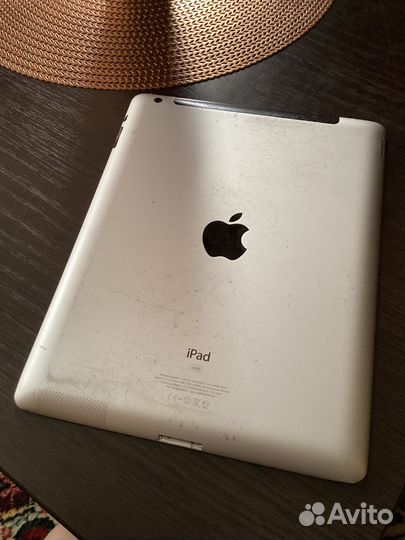 Планшет Apple iPad 2-го поколения