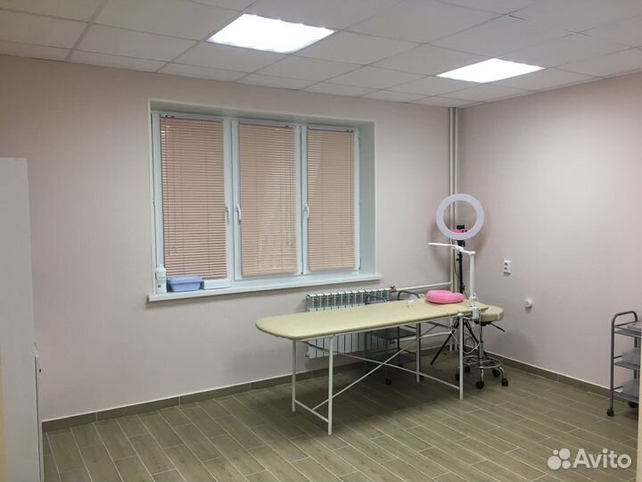 Кушетка косметологическая, массажная