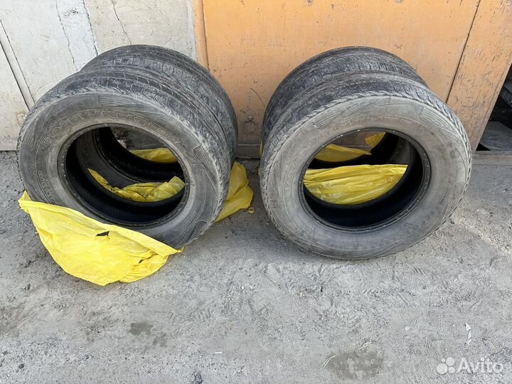 Kumho Road Venture APT KL51 265/65 R17