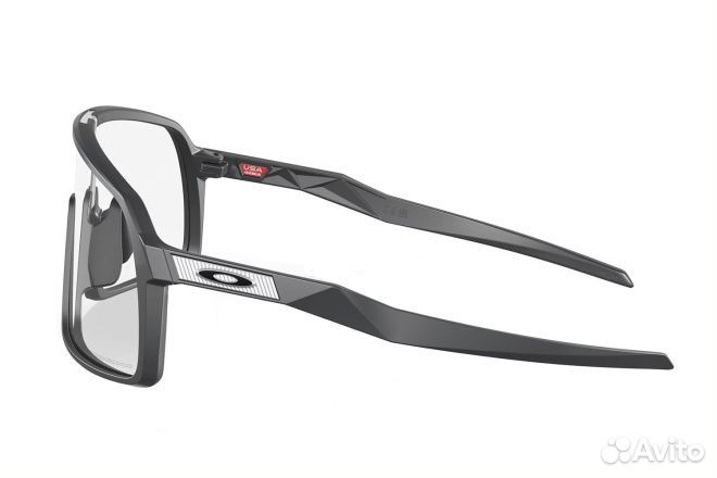 Очки Oakley Sutro / Matte Carbon Clear To Black