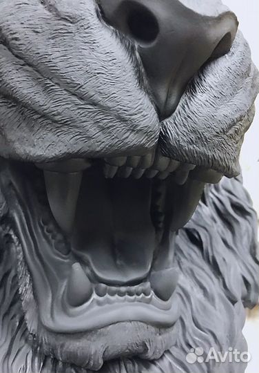 Голова льва, скульптура