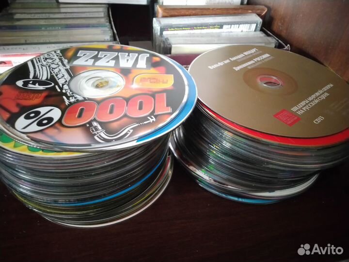 Компакт диски с классической музыкой и джазом