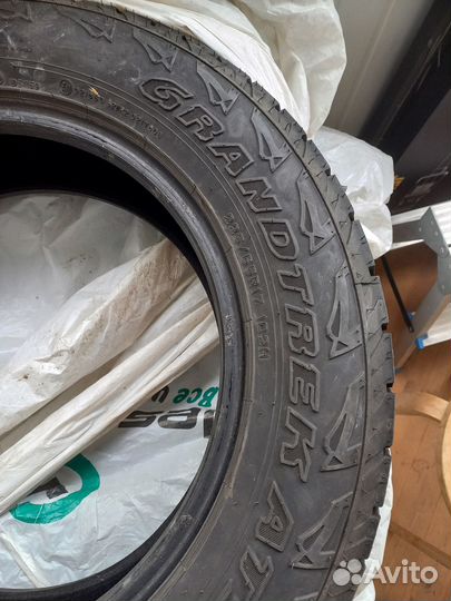 Dunlop Grandtrek AT5 225/65 R17 102H