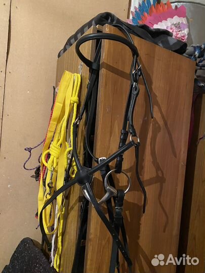 Уздечка для лошади