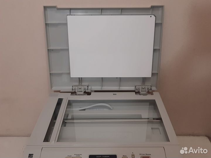Мфу Brother DCP-7055R