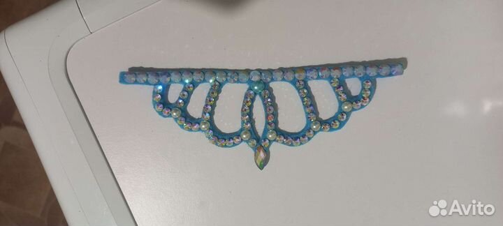 Украшение на пучок для художественной гимнастики