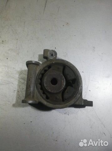 Опора двигателя передняя Nissan Teana J32