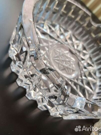 Хрустальная пепельница