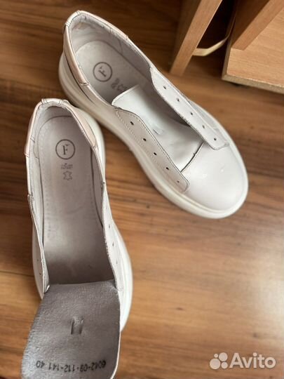 Кожаные кеды