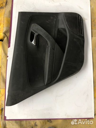 Обшивка салона задняя левая Volkswagen Polo седан