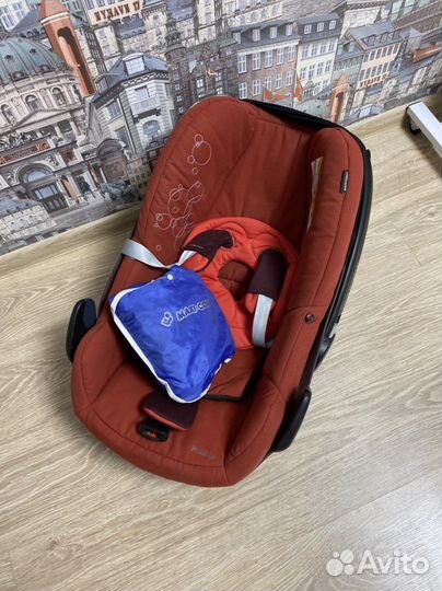 Автокресло maxi cosi pebble 0+ (дождевик, маск)