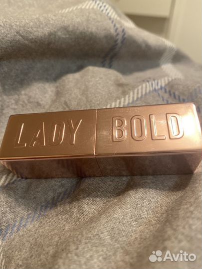 Помада too faced lade bold