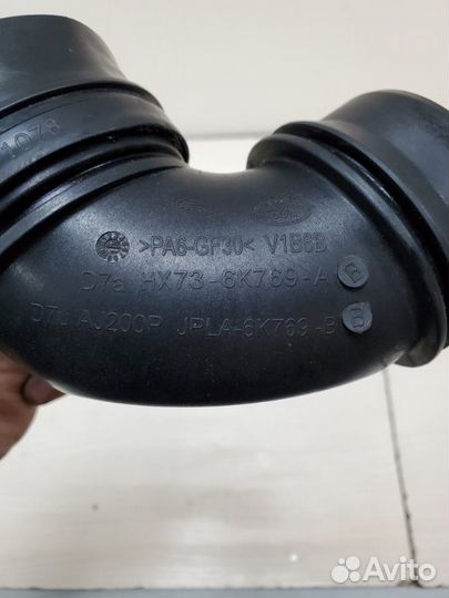 Патрубок интеркулера Land Rover Velar 2019