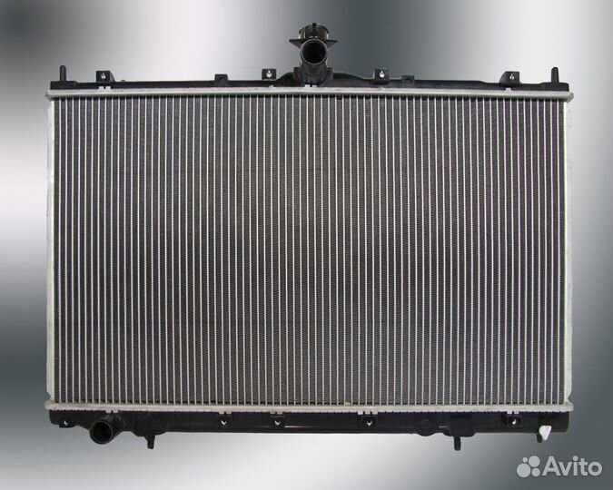 Радиатор охлаждения Mitsubishi Grandis 2.4 (04-11) мt