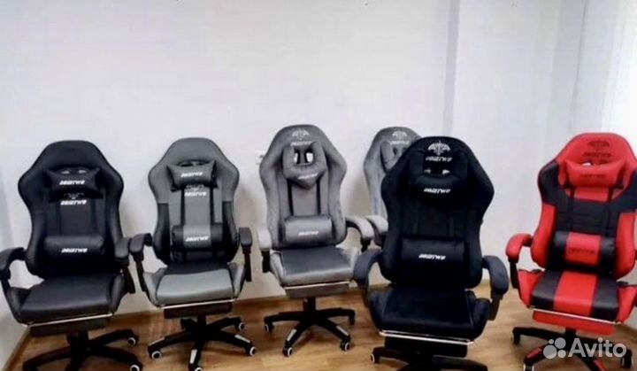 Компьютерное кресло геймерское