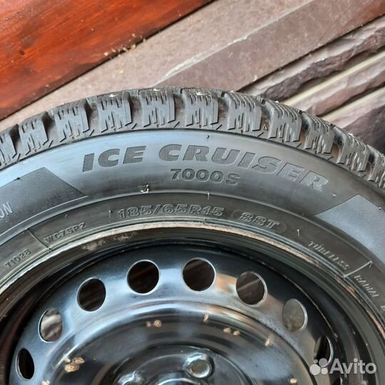 Bridgestone Ice Cruiser 7000S 185/65 R15