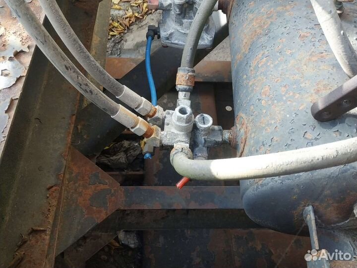 Шланг тормозной американского полуприцепа