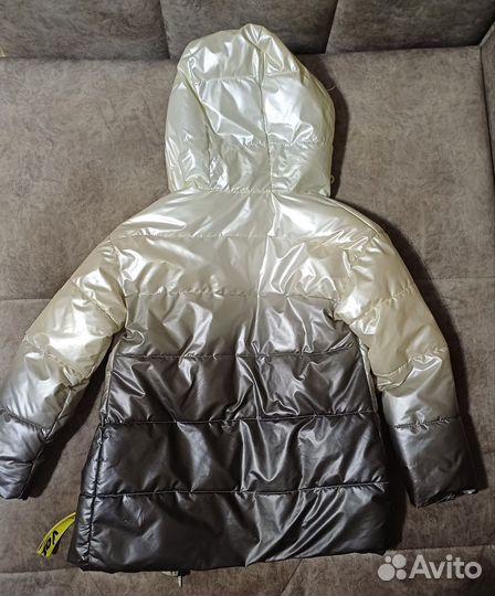 Куртка демисезонная для девочки