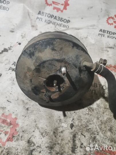 Вакуумный усилитель тормозов Nissan Sunny