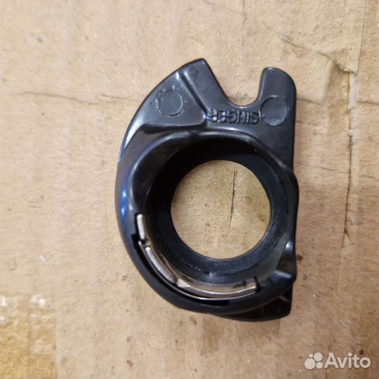 Шпуледержатель Singer 421326