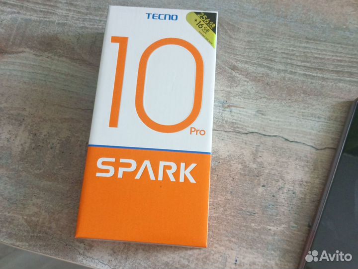 TECNO Spark 10 Pro, 8/256 ГБ