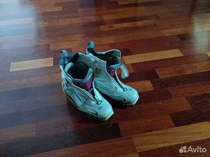 Лыжные ботинки fischer 37 размер