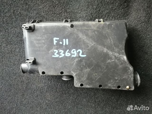 Крышка блока предохранителей Нижняя Ford Focus 2