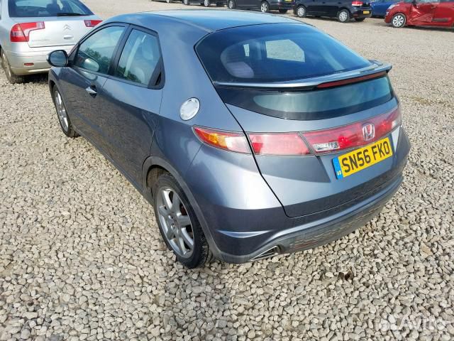 Honda Civic 5D 1.8 R18A2 на запчасти разбор