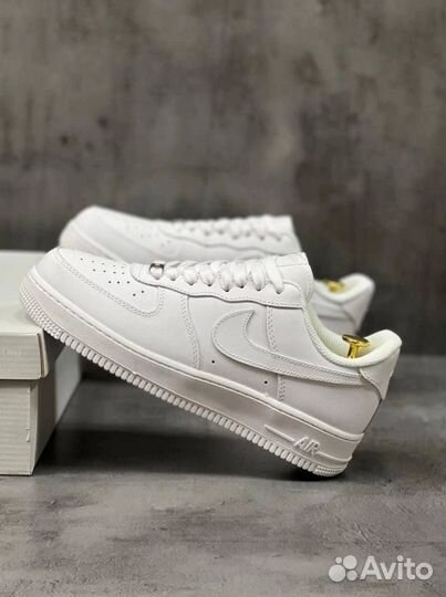 Кроссовки Nike air force 1