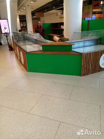 Торговые островки и ветрины, стелажи в балашихе