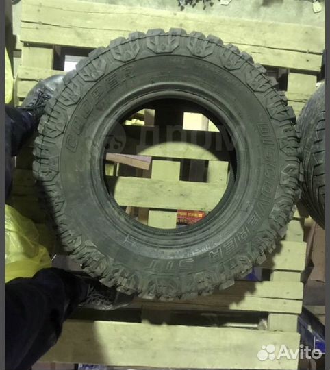 Cooper Discoverer STT 245/75 R16