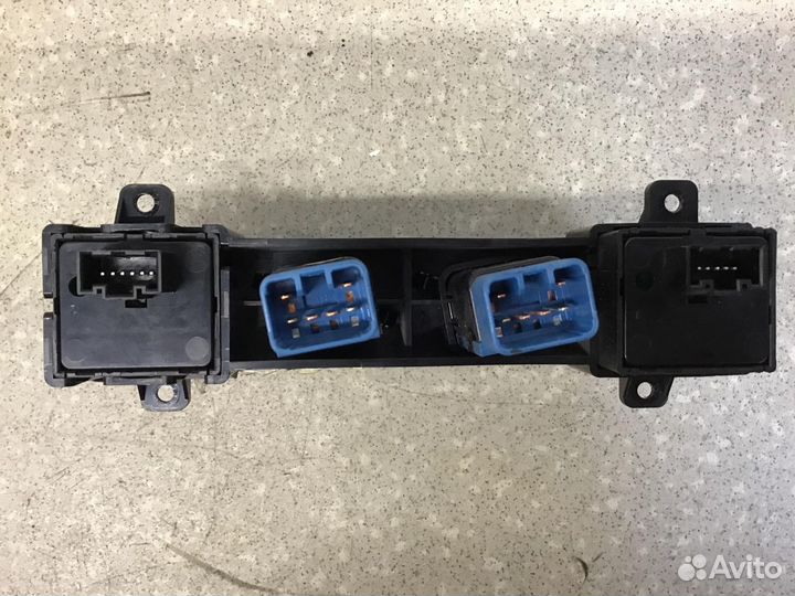 Блок кнопок Ssang Yong Kyron 2005