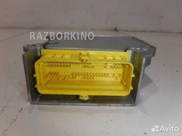 Блок SRS Ауди Q5 8R