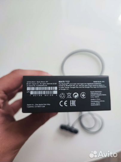 Наушники Apple Beats Flex