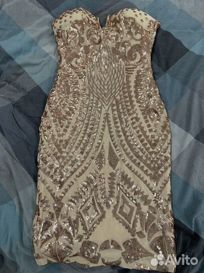 Вечернее платье