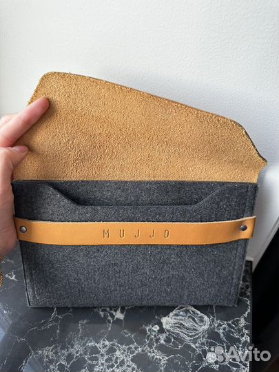 Чехол Mujjo на iPad mini