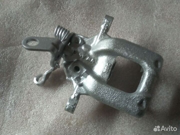 Супорт vag skoda a5