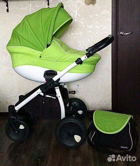 Коляска Zippy 2в1+Автокресло как новая