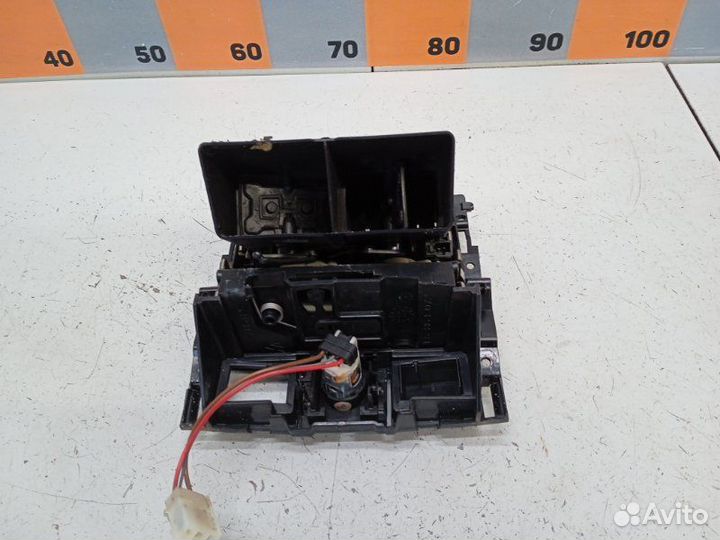 Дефлектор воздушный Volkswagen Touareg 7LA 3.2