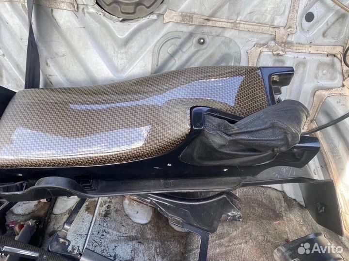 Карбоновый подлокотник maister R jzx100