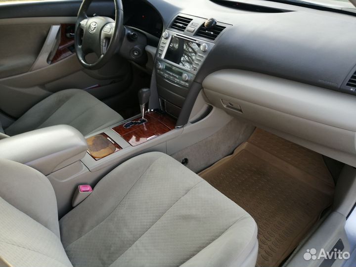 Toyota Camry 2.4 AT, 2007, 290 000 км