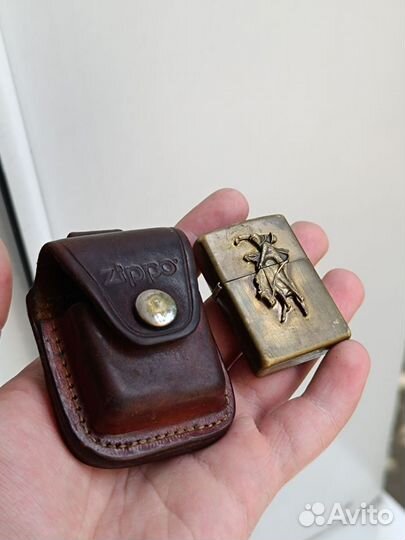 Бензиновая зажигалка Zippo ковбой Marlboro