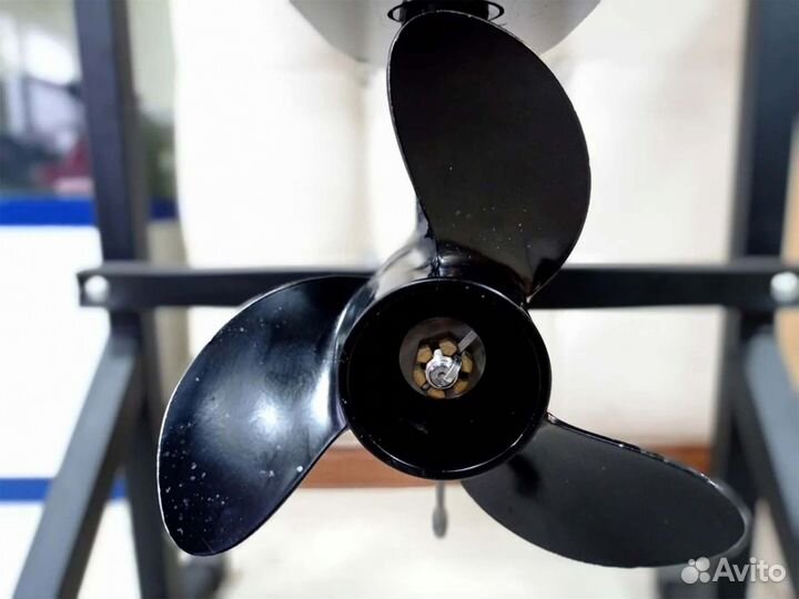 Лодочный мотор tohatsu MFS 5 DS Б/У