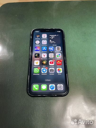 iPhone 11, 128 ГБ