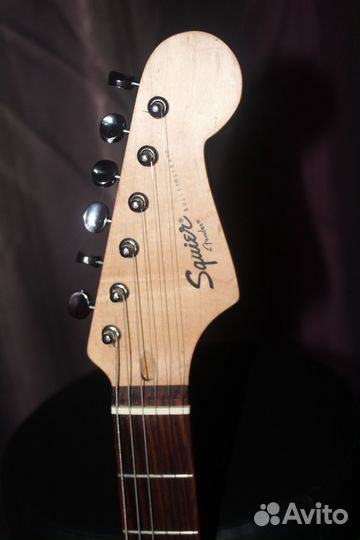 Электрогитара Fender Squier Bullet Stratocaster