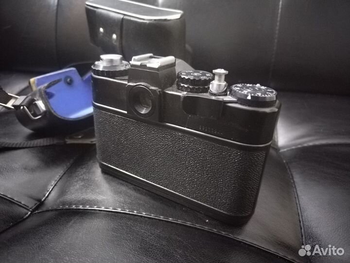 Пленочный фотоаппарат Зенит 11