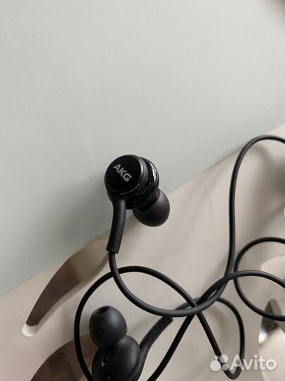 Наушники проводные akg оригинал